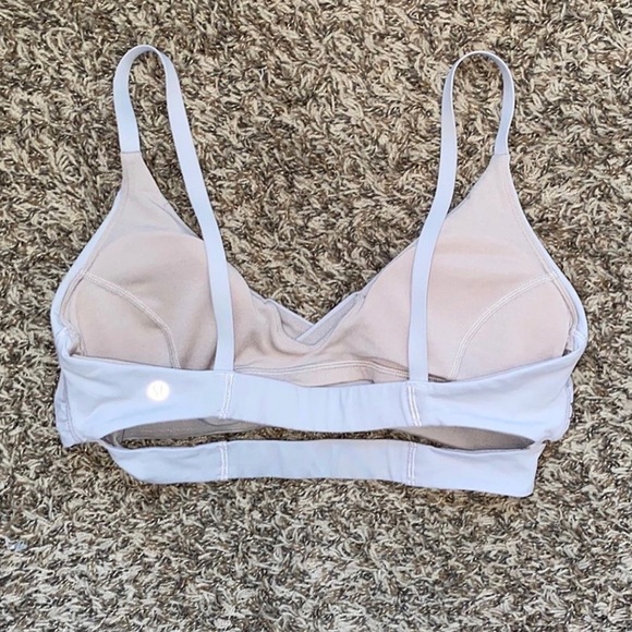 Lululemon Lean in Bra - Picture 2 of 5